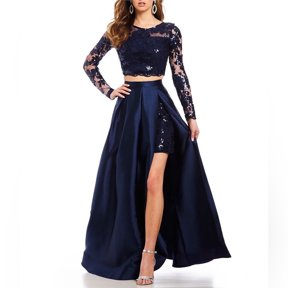 Dear Moon 2 piece long sleeve prom dress/ball gown